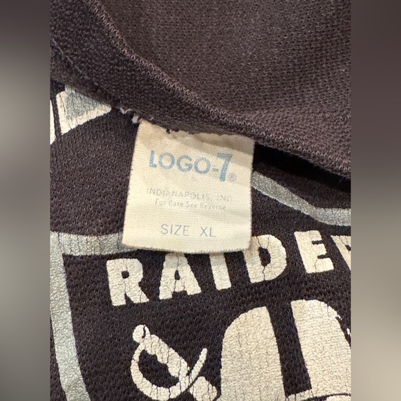 Vintage 80s Oakland Raiders 3/4 sleeve tshirt - Picture 4 of 5